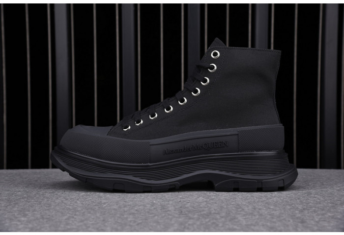 MQ Sneakers