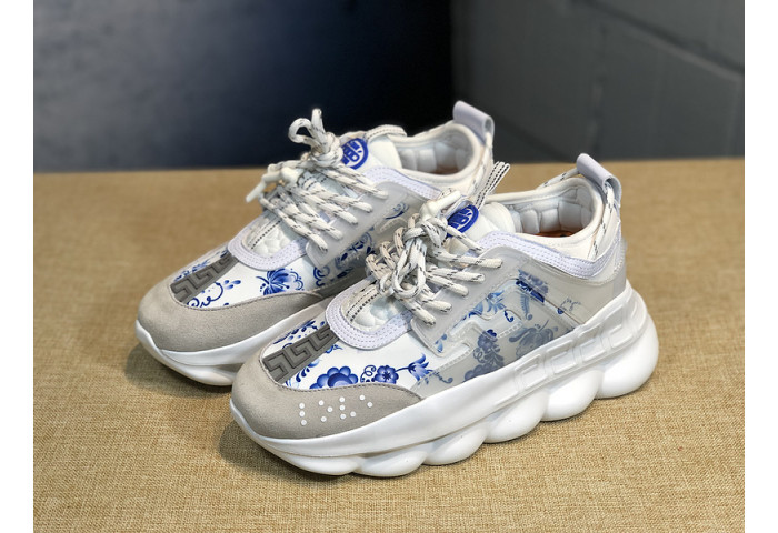 VERS CHAIN REACTION SNEAKERS