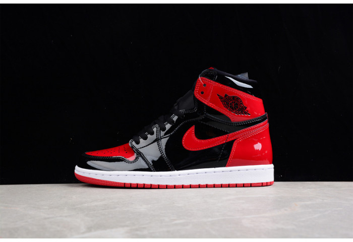 Air Jordan 1 High OG “Bred Patent” 555088-063