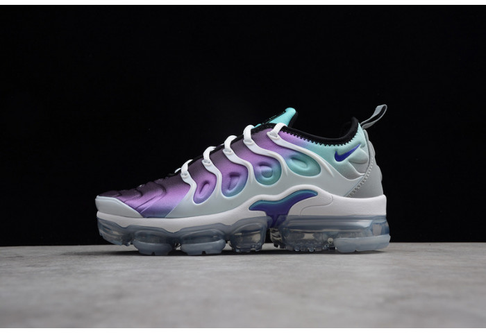 VAPORMAX PLUS WHITE/FIERCE PURPLE 924453-101