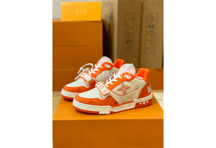LV Trainer Sneaker