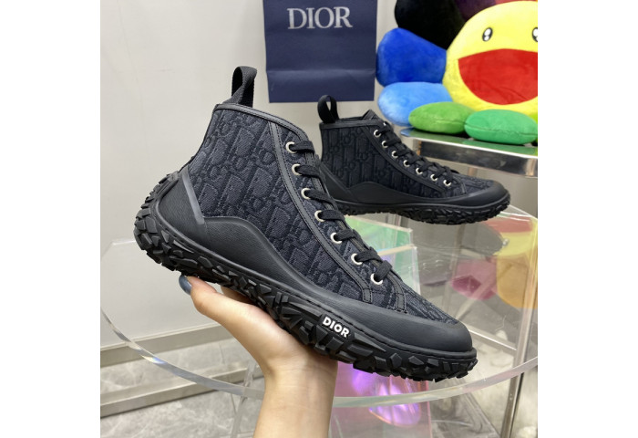 D*or b28 sneaker