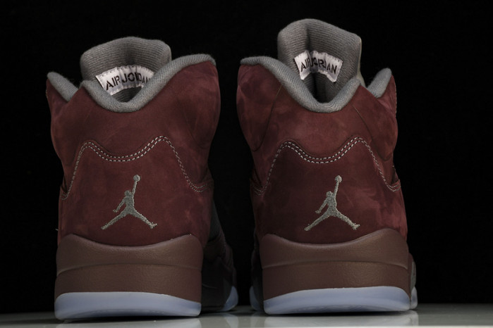 Jordan 5 Retro Burgundy (2023)   DZ4131-600