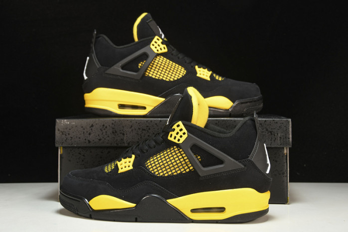Air Jordan 4 Retro Thunder (2023) version  DH6927-017