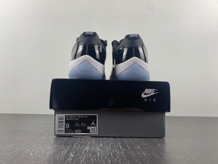 JORDAN 11 RETRO LOW Space Jam  FV5104-004