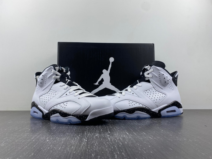 Jordan 6 Retro Reverse Oreo  CT8529-112