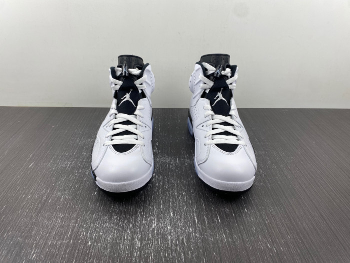 Jordan 6 Retro Reverse Oreo  CT8529-112