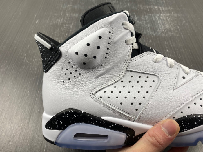Jordan 6 Retro Reverse Oreo  CT8529-112