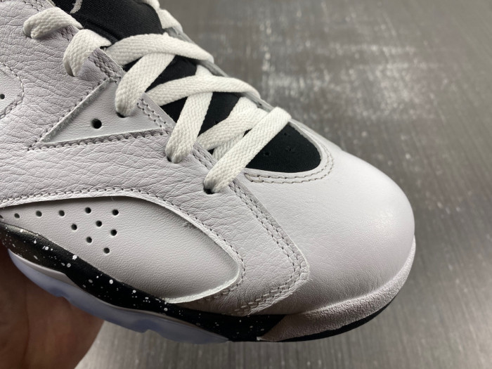 Jordan 6 Retro Reverse Oreo  CT8529-112