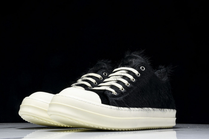 Rick Owens Sneakers (furry)
