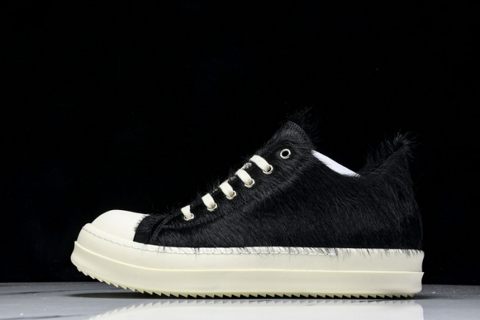 Rick Owens Sneakers (furry)
