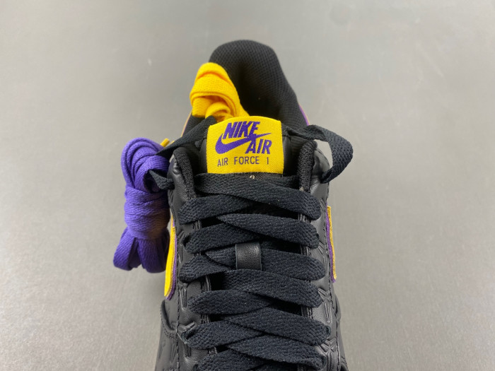 Kobe x Nike Air Force 1 Low   HV5122-001