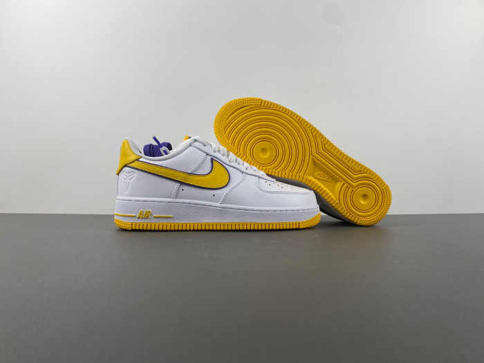 Kobe Bryant x Nike Air Force 1 Low   FZ1151-100