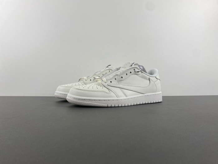 JORDAN 1 RETRO LOW OG SP TRAVIS SCOTT   OG1228-111