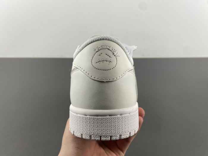 JORDAN 1 RETRO LOW OG SP TRAVIS SCOTT   OG1228-111