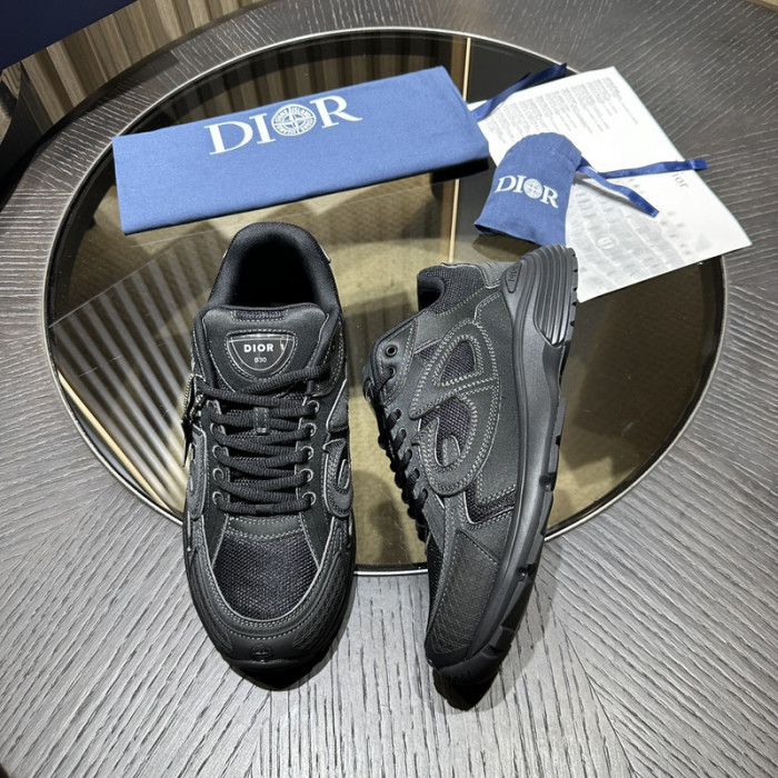 D*or b30 sneaker
