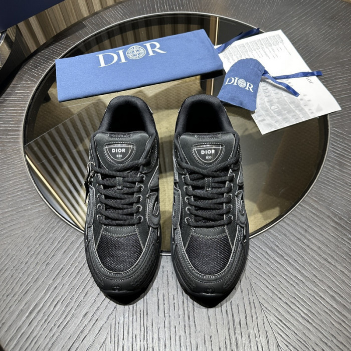 D*or b30 sneaker
