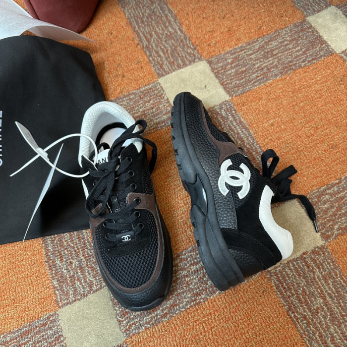 CH@NEL SNEAKERS