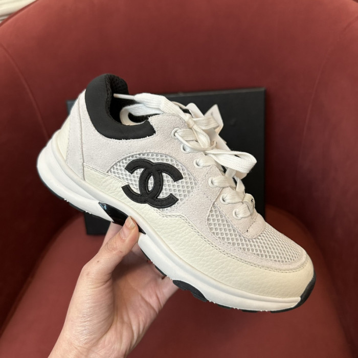 CH@NEL SNEAKERS