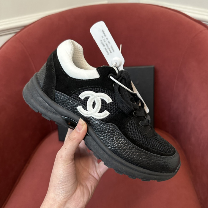 CH@NEL SNEAKERS