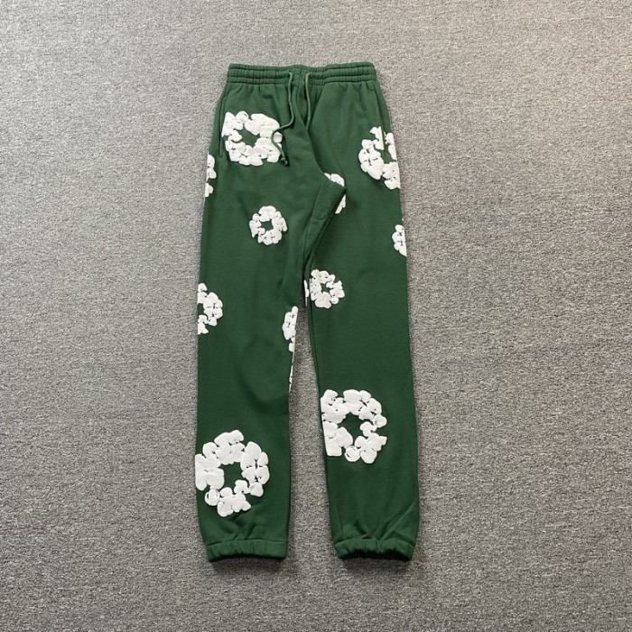 Denim Te*rs Pants