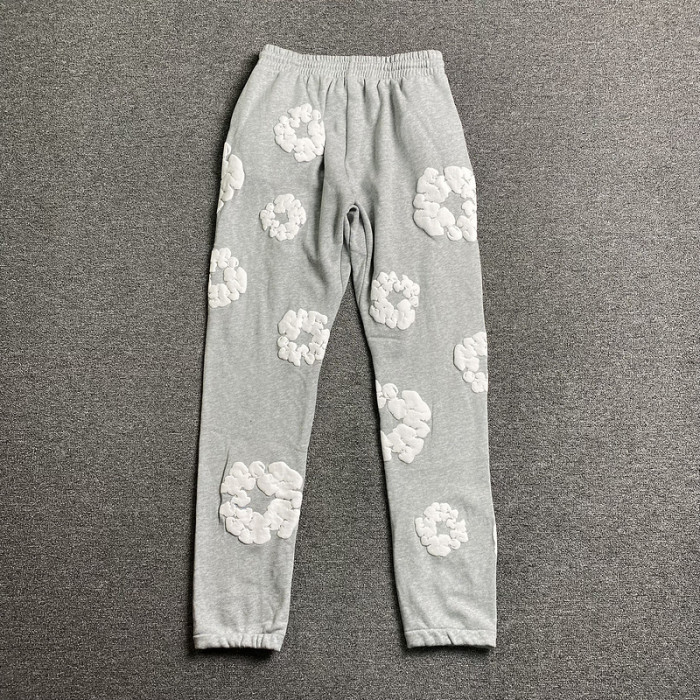 Denim Te*rs Pants