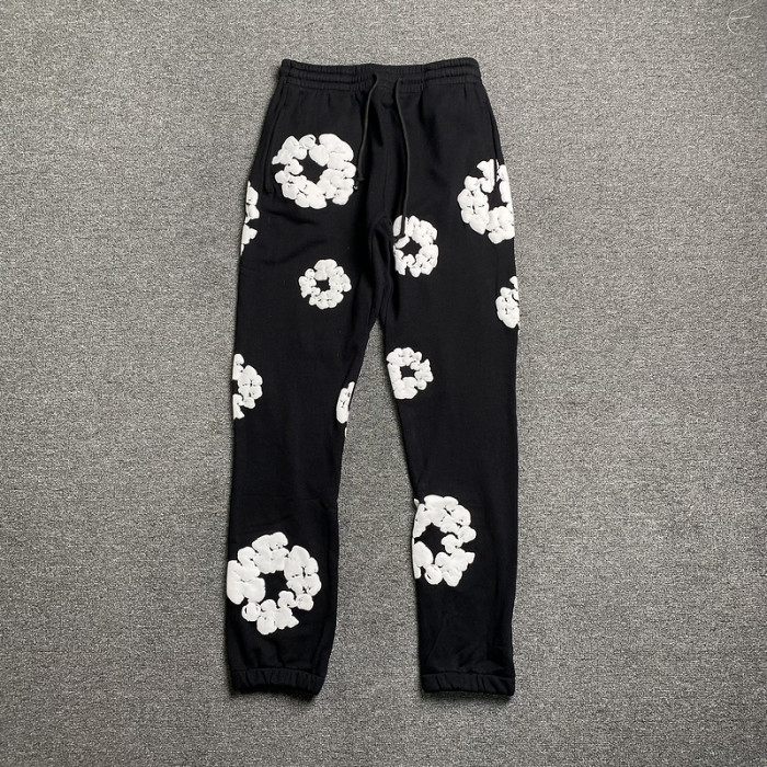 Denim Te*rs Pants