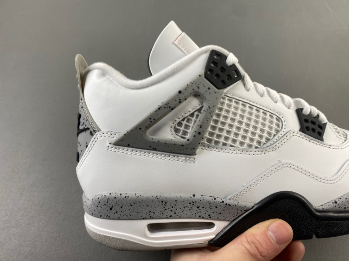 Air Jordan 4 “White Cement”    FV5029-100
