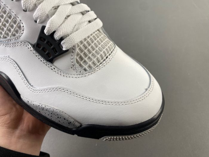 Air Jordan 4 “White Cement”    FV5029-100