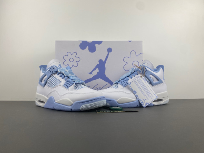 Jordan 4 Retro Forget Me Not     HV0823-100