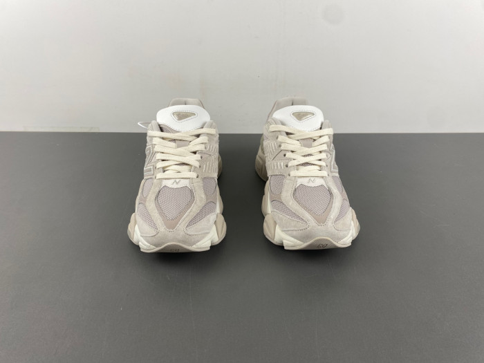 New Balance 9060 Grey Moonbeam