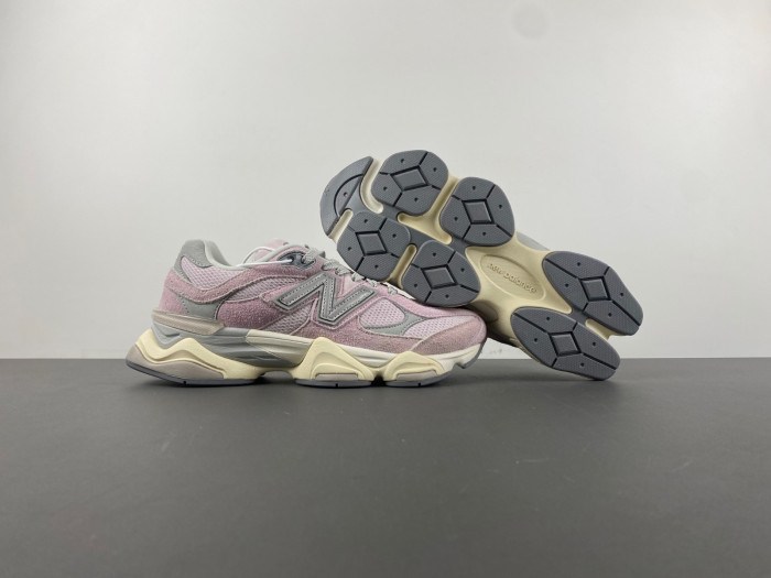 New Balance 9060 December Sky