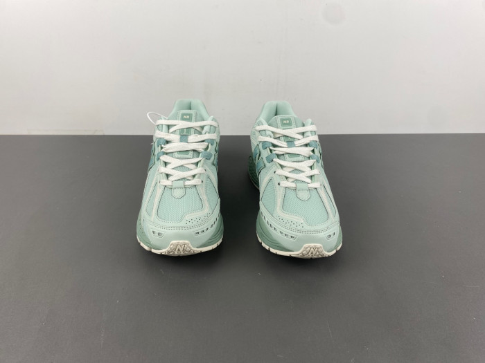 New Balance 1906R Jade Green