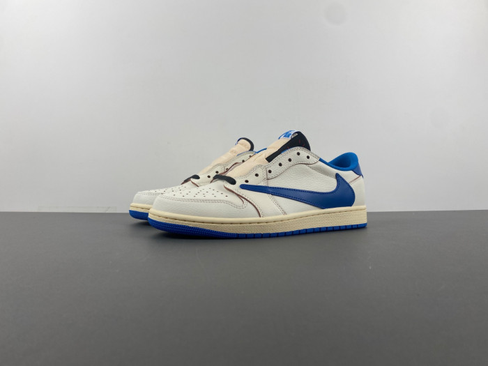 JORDAN 1 RETRO LOW OG SP TRAVIS SCOTT   DM7866-104
