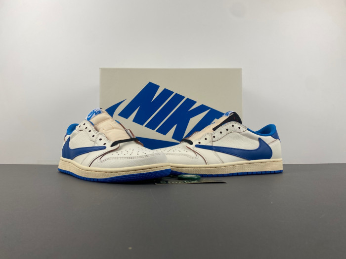 JORDAN 1 RETRO LOW OG SP TRAVIS SCOTT   DM7866-104