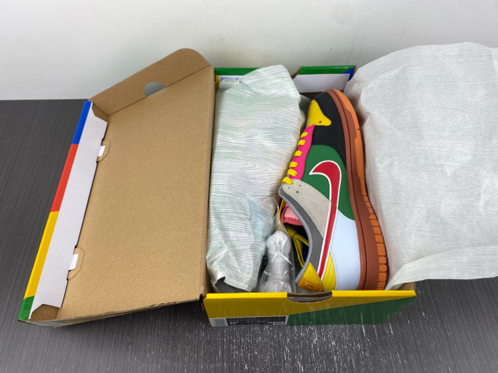 Nike SB Dunk Low Mario   DH0952-100