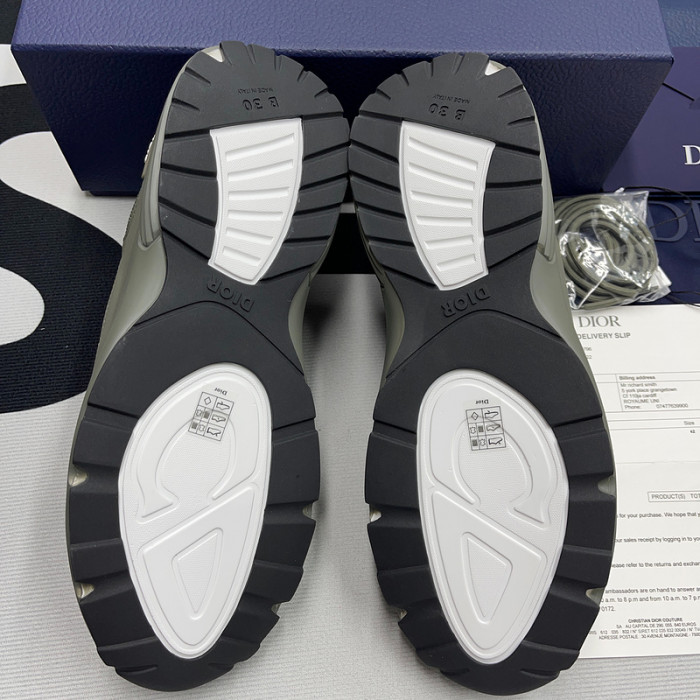 D*or b30 sneaker