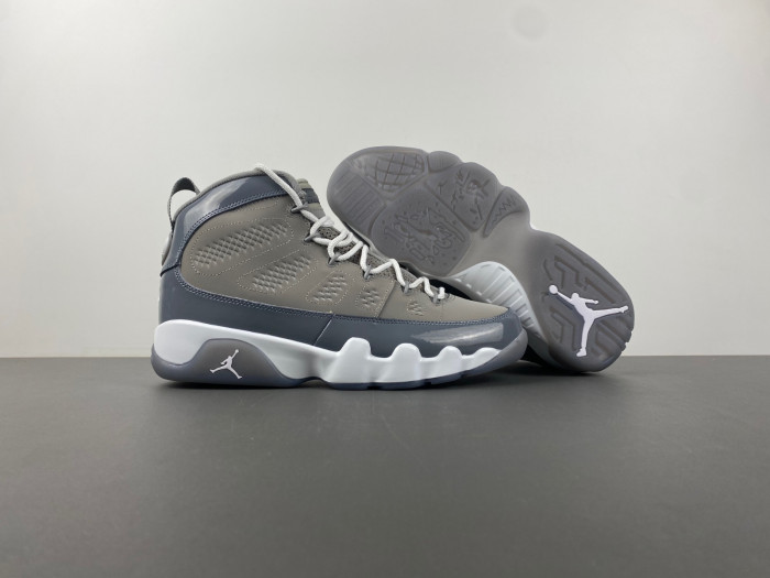 Jordan 9 Retro Cool Grey (2025)     HV4794-011