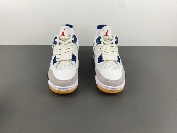 Jordan 4 Retro SB Navy  DR5415-100