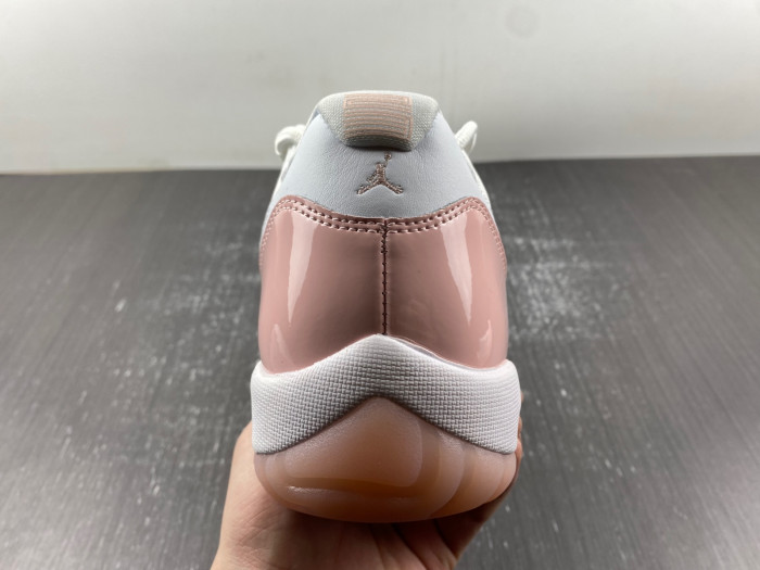 Air Jordan 11 Low WMNS “Legend Pink”  AH7860-160