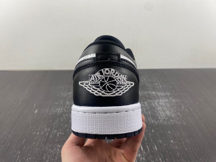 Air Jordan 1 Low white and black  553558-132