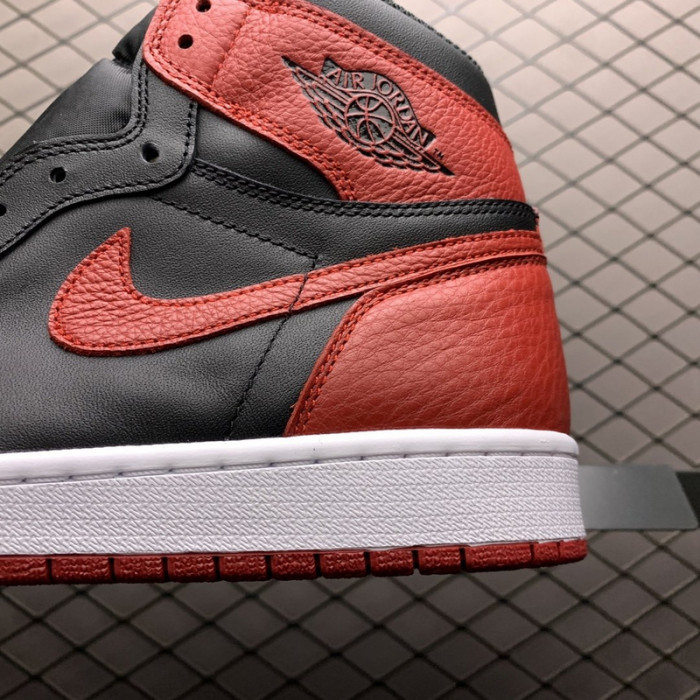 Jordan 1 Retro High 