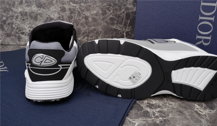 D*or b30 sneaker
