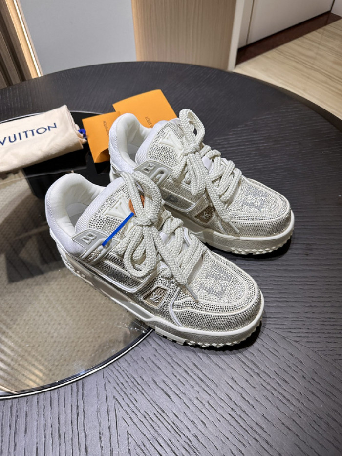 LV TRAINER MAXI