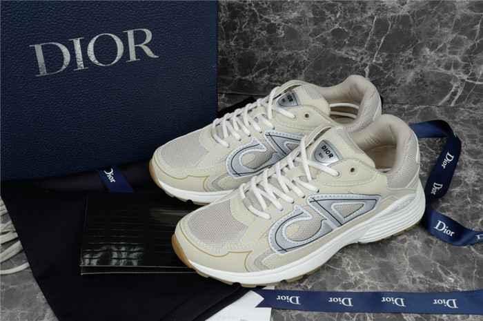 D*or b30 sneaker
