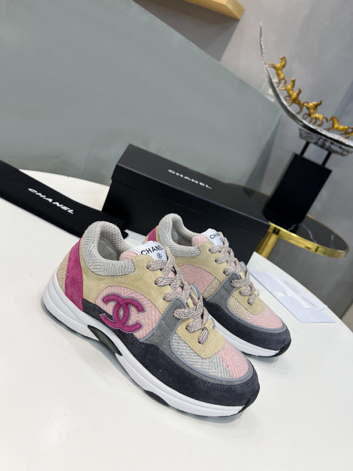 CH@NEL SNEAKERS