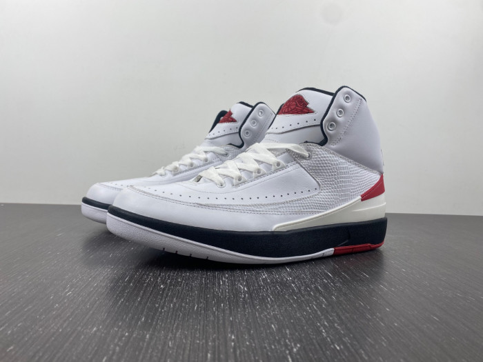 Jordan 2 Retro OG Chicago    DX2454-106