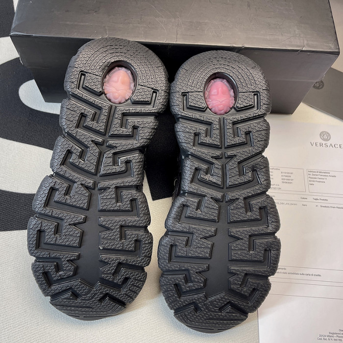 VERS SNEAKERS