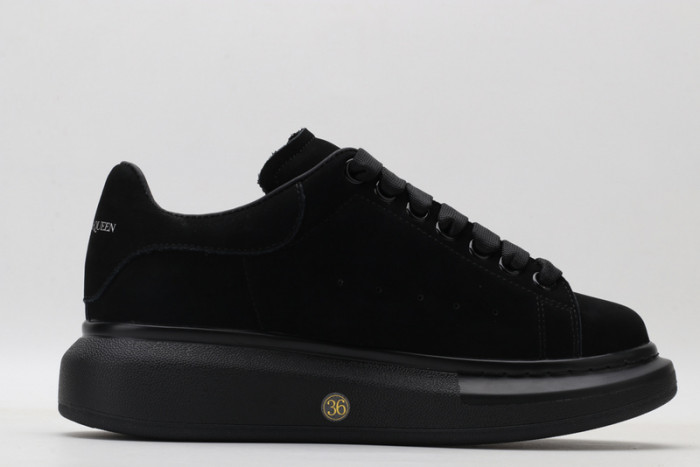 MQ Sneakers
