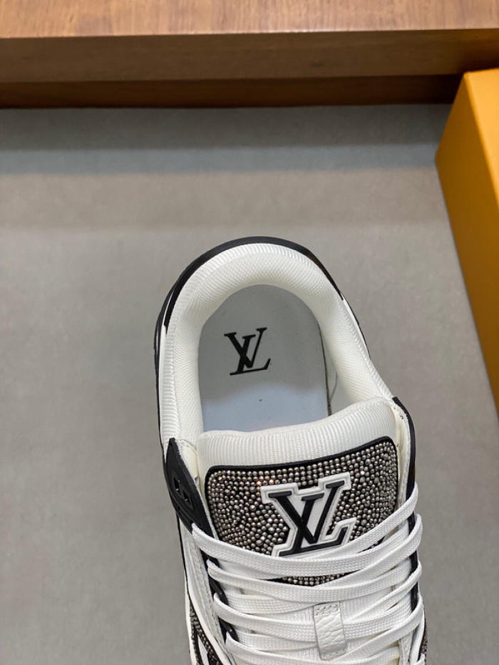 LV Trainer Sneaker